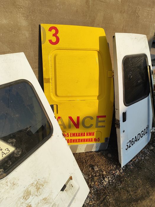 Продам двери на газель