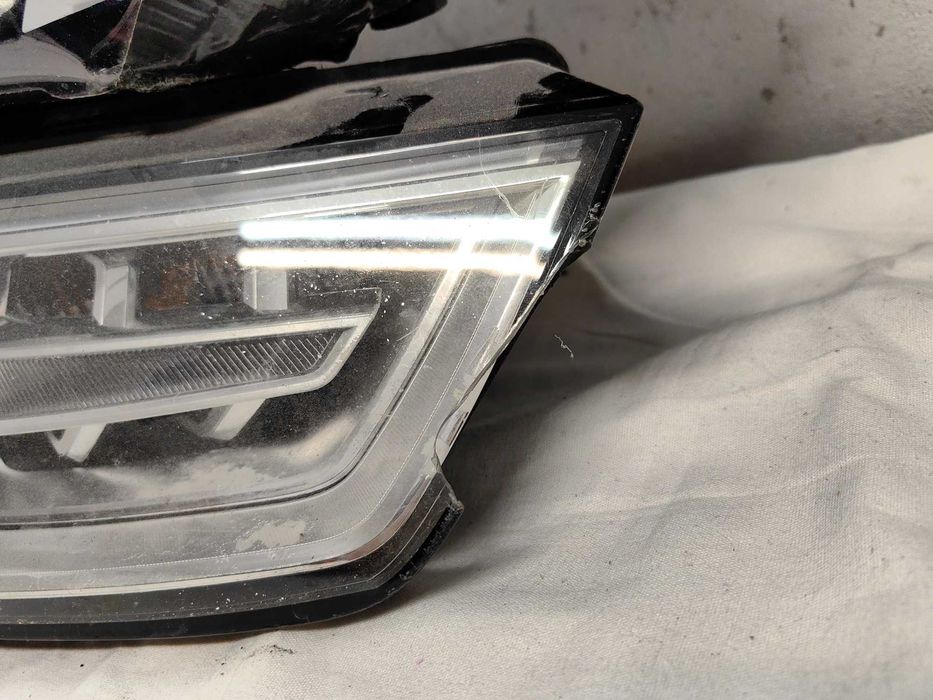 Оригинални фарове Ауди А1  Audi A1  Led Bixenon