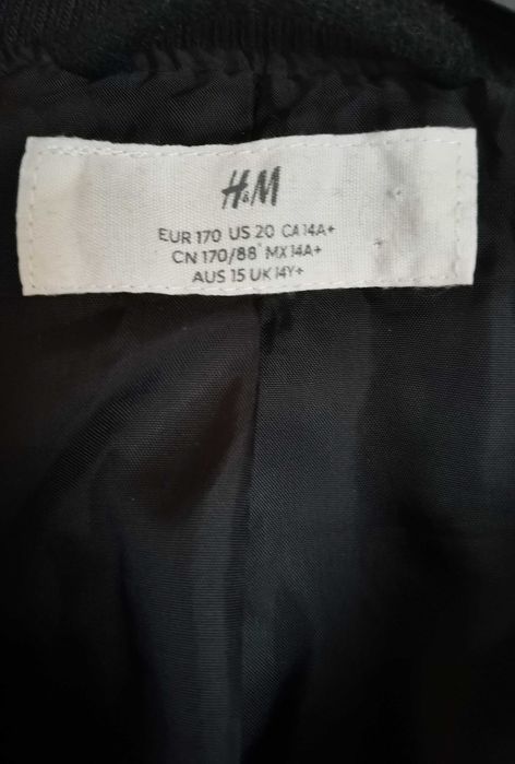 Свободно Яке H&M