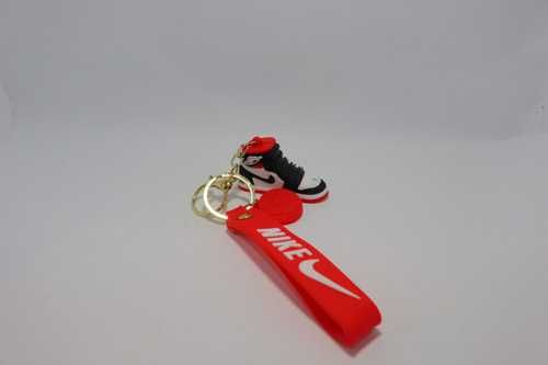Breloc Nike Jordan 1 diferite culori - NOI