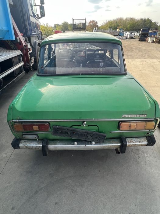 Москвич 12 чист НА ЧАСТИ