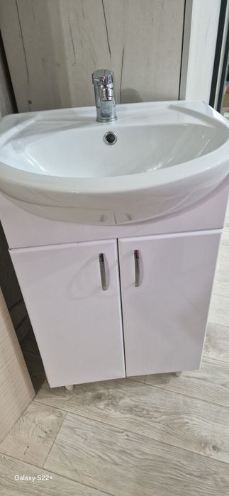 Тумба с раковиной