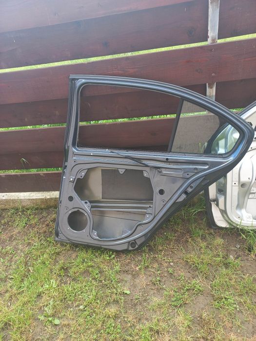 Portiera Octavia 2 berlină