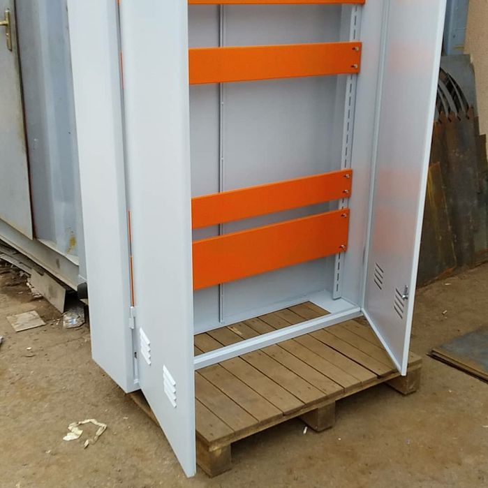 Темир шкафлар /Шкаф для одежды