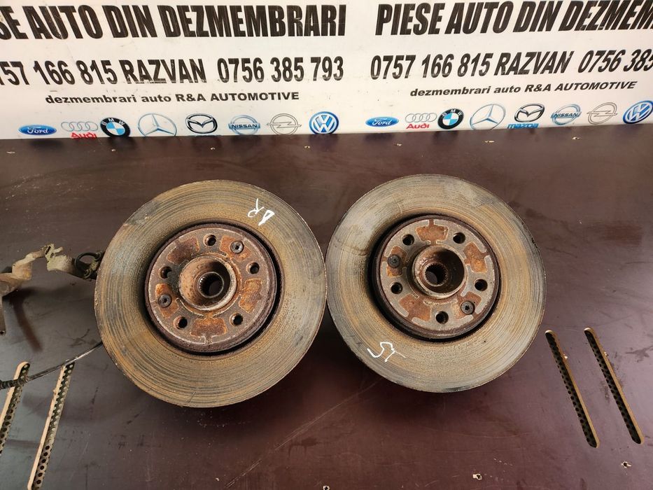 Fuzete Fuzeta Stanga Dreapta Fata Renault Scenic 3 Grand Scenic 3 1.5 Dci Manual An 2008-2009-2010-2011-2012-2013-2014-2015 Dezmembrez Renault Grand S