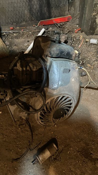 Двигатель от мотоцикла муравей