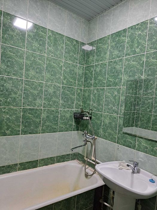 Qora-qamishda 2 xonali kvartira sotiladi,  Olmazor ROVD