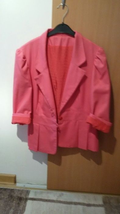 Sacou dama, roz, cu peplum