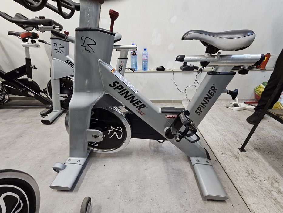 Продавам проф. Спининг колело (байк),Spinning bike STAR TRAC NXT