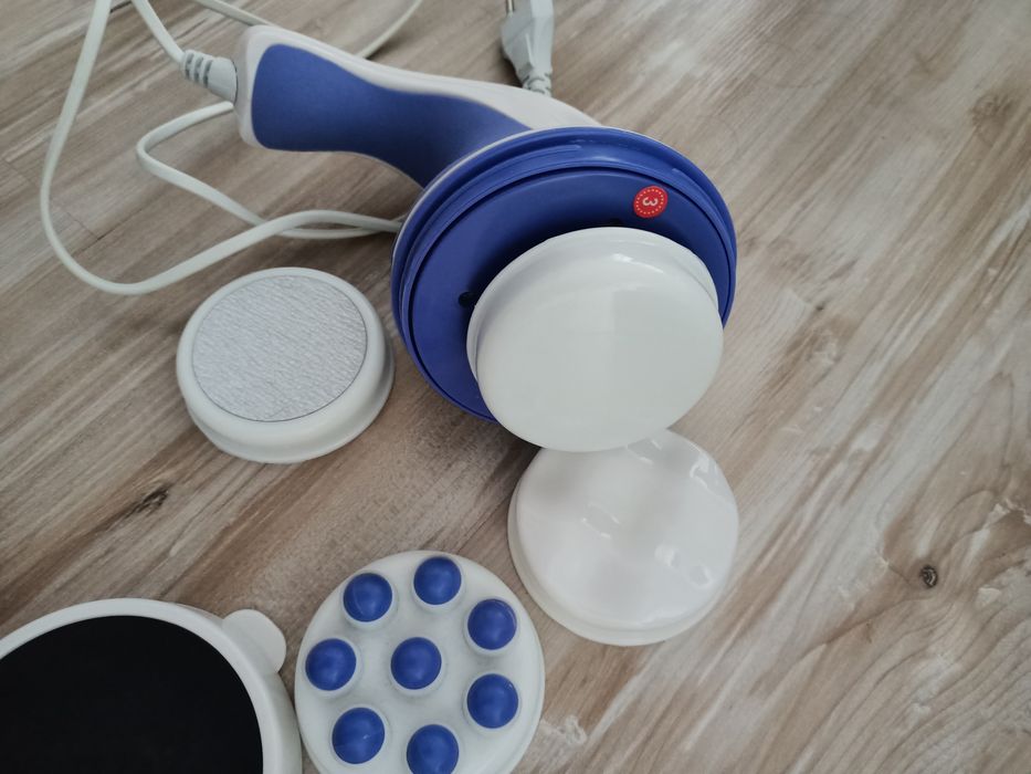 Aparat pentru masaj Relax & Tone