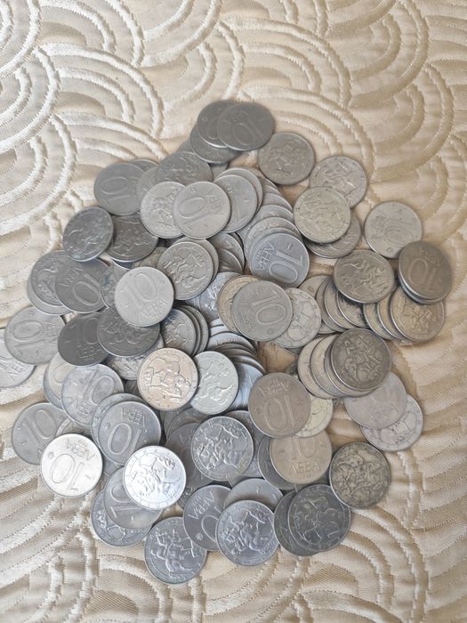 Стари монети от 10 лева от 1992 г.