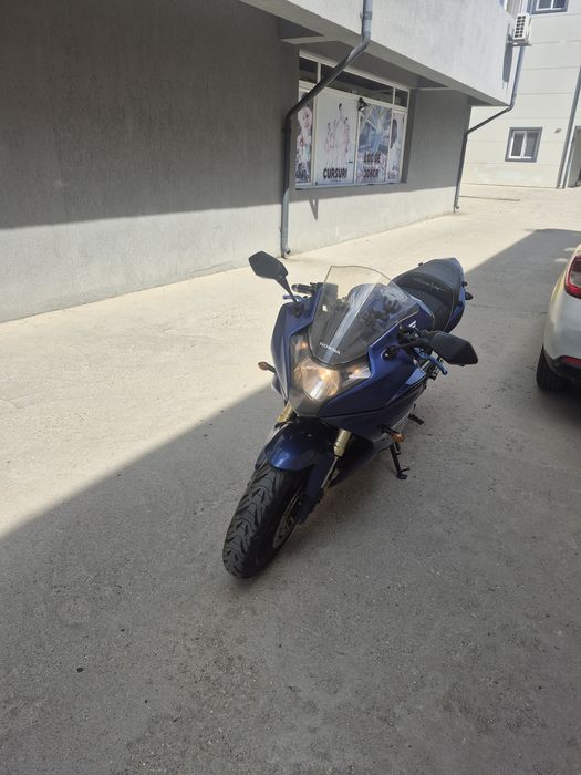 Vand honda cbr 600 F 2011