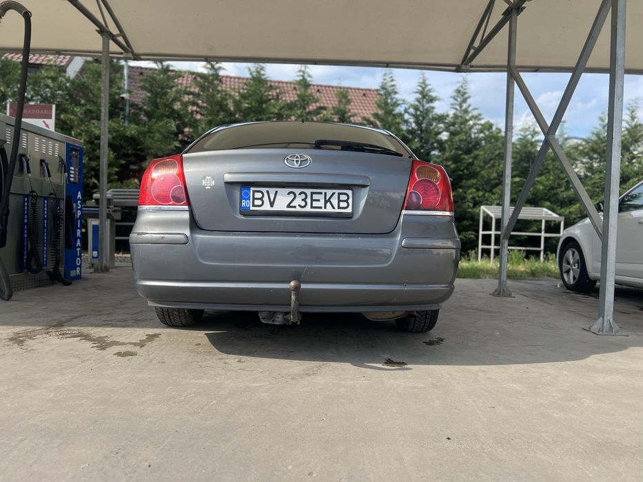 Toyota Avensis 2.0 D4- D