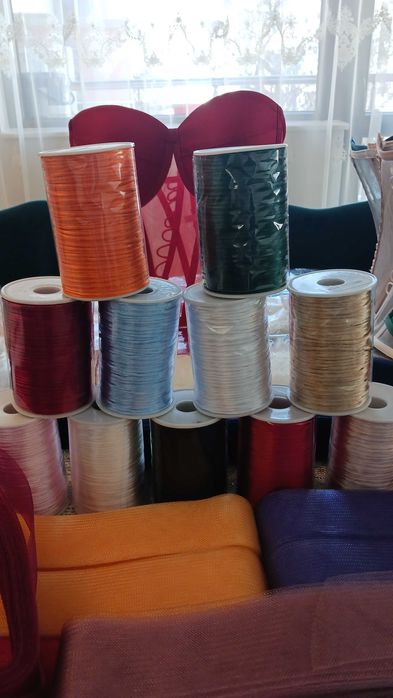 Кринолинови ленти,връзки