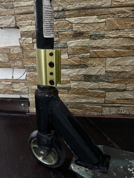 Самокат трюковой продам