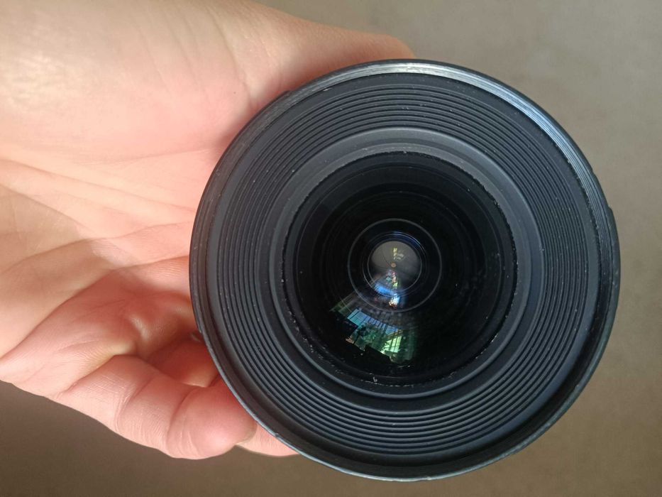 Obiectiv Nikon 20mm f1.8 G