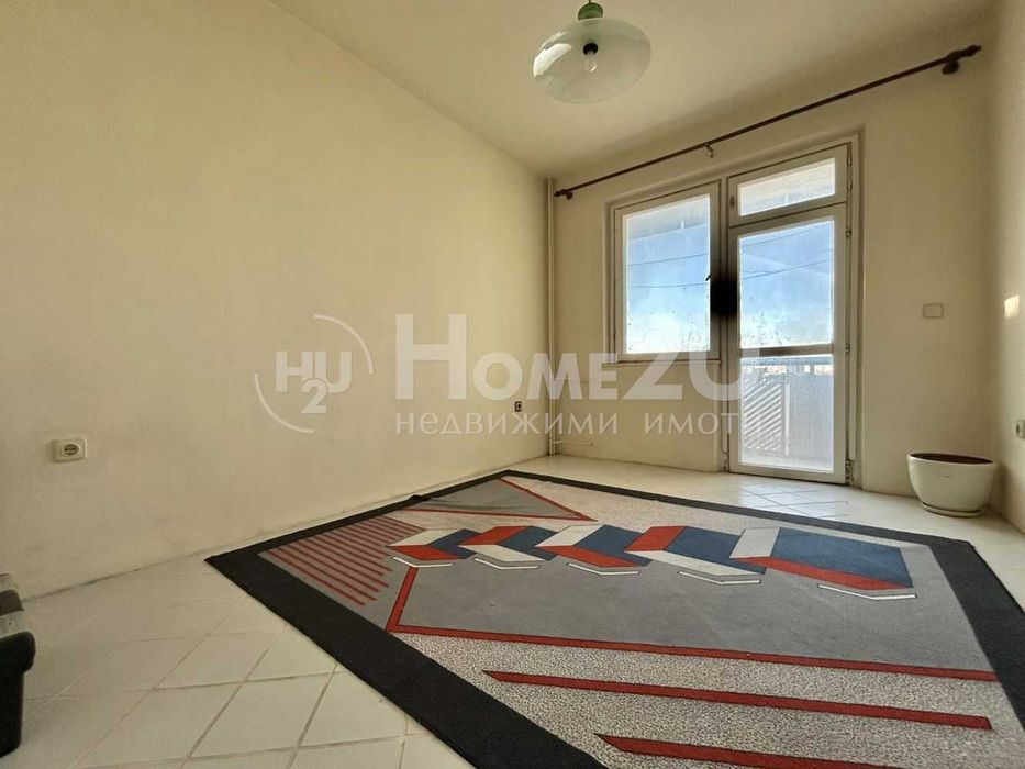 Четири стаи!! Асансьор!! Възраждане!!