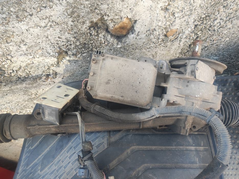 Електрическа кормилна рейка за Пежо-207