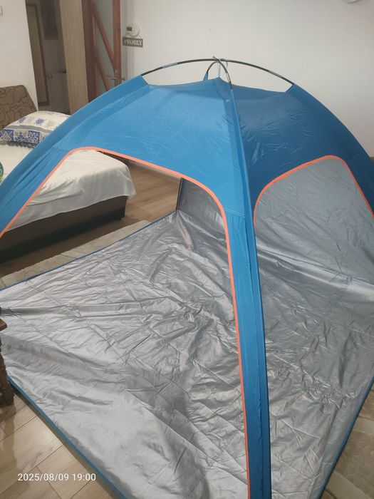 Vând cort plaje 4 persoane