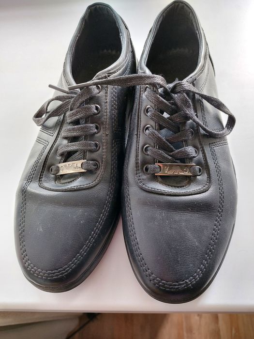 Срочно ! Продам туфли