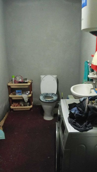 Сдаётся 3+2 комнаты — два дома на одном дворе за МЖК, Нахаловка