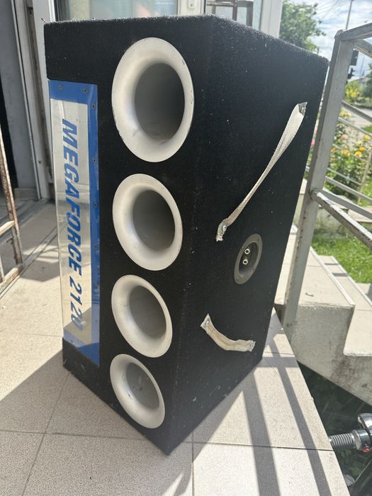 subwoofer magnat plus statie blaupunkt