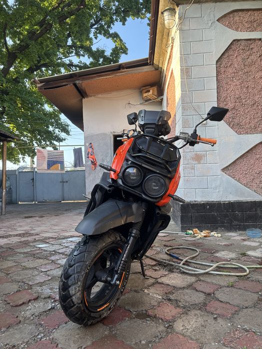 Продам мопед танк 150 кубов.