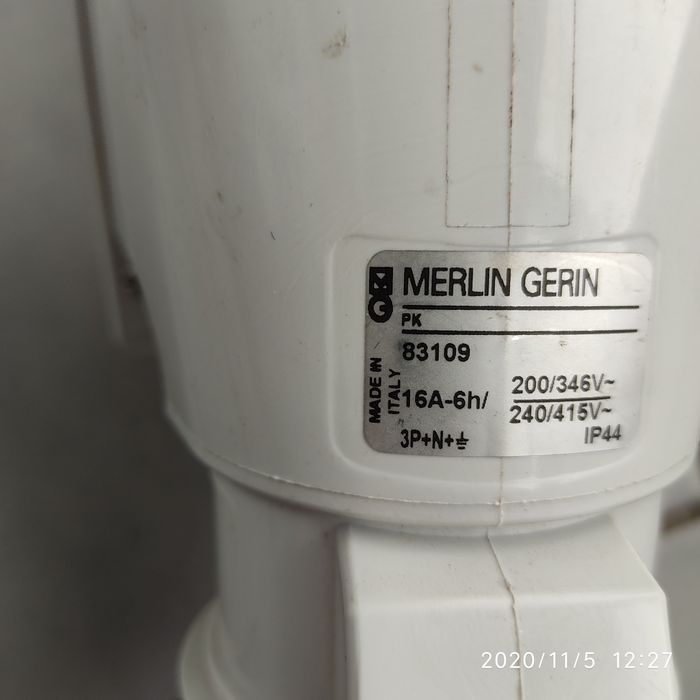 Евро контакт 220v