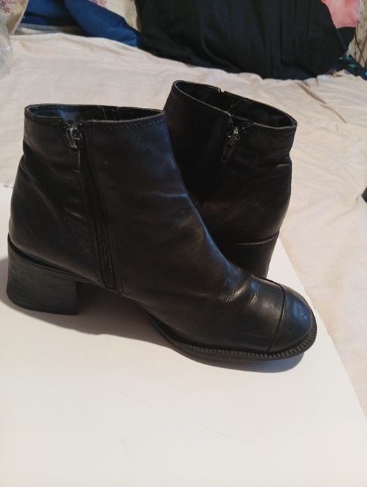 Черни боти естествена кожа