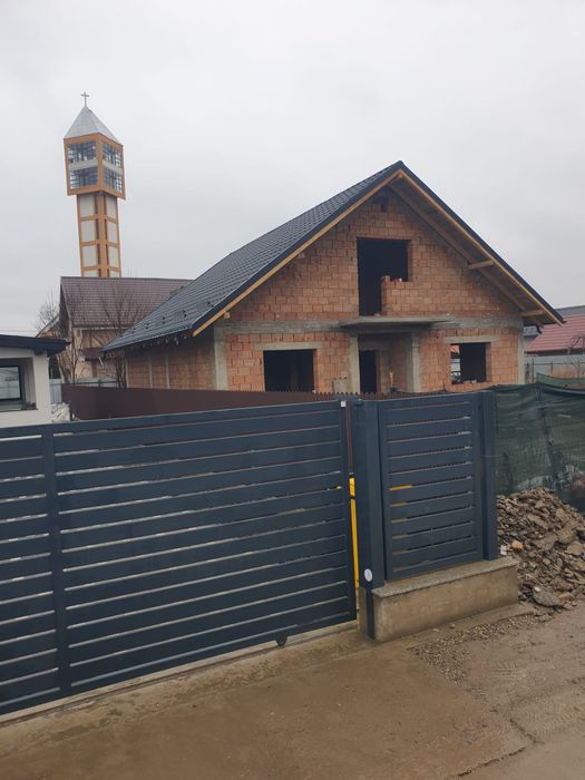 Vilă superbă la roșu sau la cheie