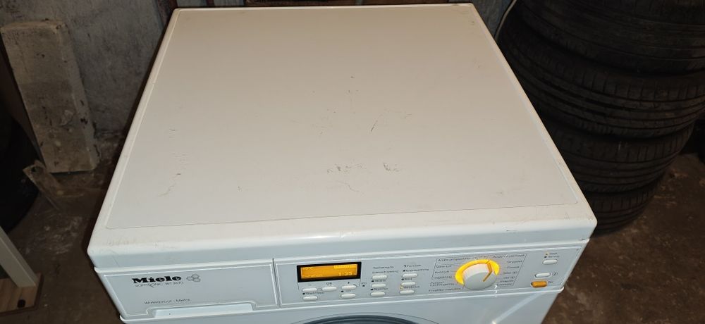 Пералня със сушилня Miele WT 2670