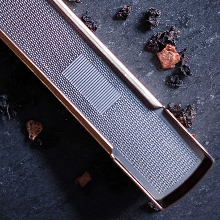 Шведска филтърна цедка за насипен чай Drosselmeyer, златисто-сребриста