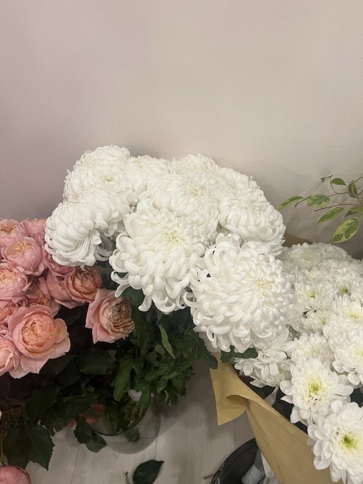 Букеты свежие срочно