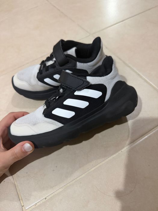 Детски маратонки Nike, Adidas като нови
