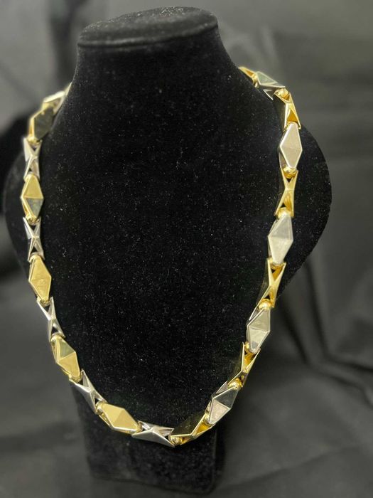 Златен синджир от бяло и жълто злато – масивен модел