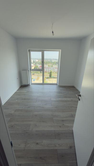Inchiriez apt 3 camere, nemob, 85 mp, panoramic, parcare subterană - Silk District