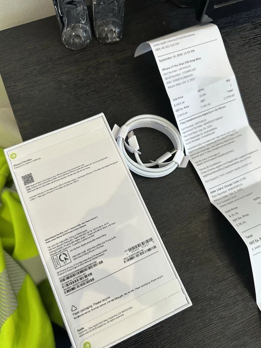 Продаётся iPhone 17 Pro Max 2TB Deep Blue доставкой из США