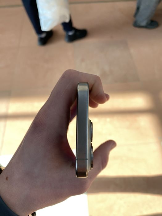 Айфон 15 про в хорошом состоянием