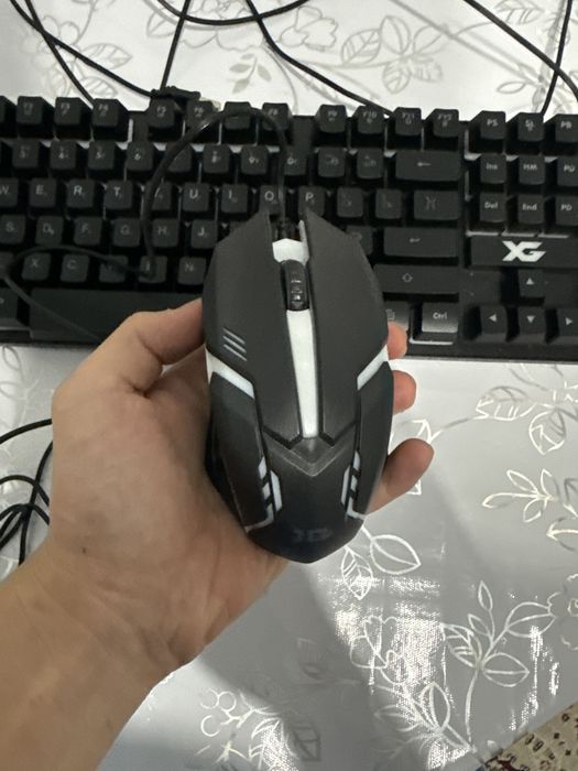 Продам Клавиатуру и мышь