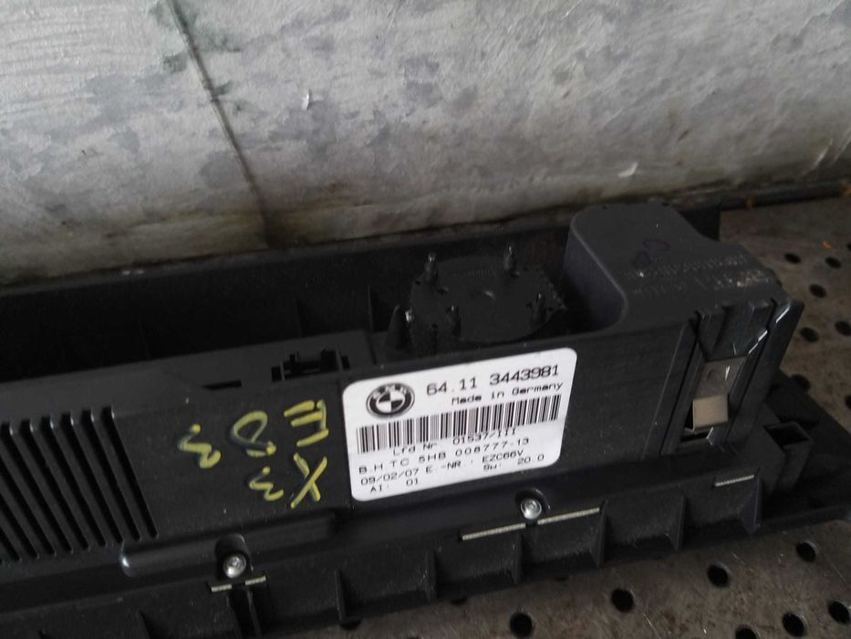 Panou comanda clima ac bmw x3 e83 64113443981