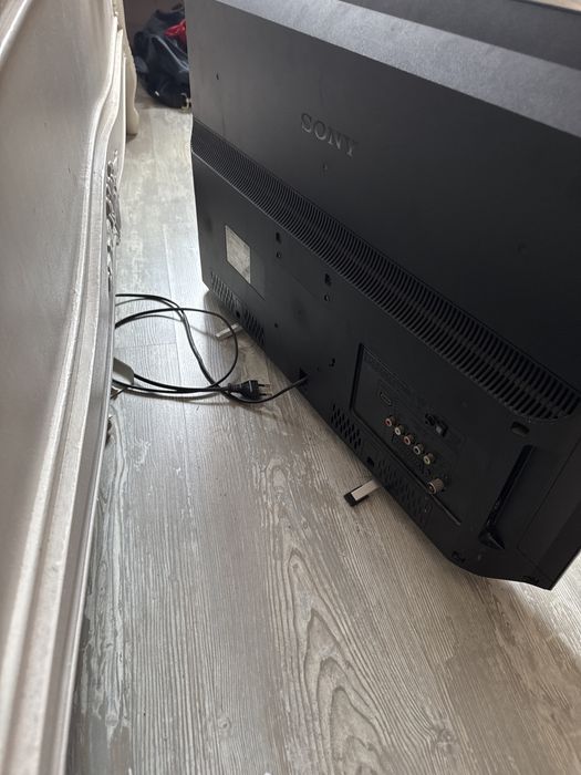 Телевизор SONY б/у