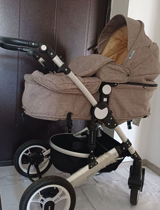 Продам коляску Teknum