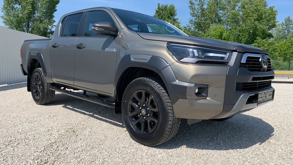 Toyota Hilux Toyota Hilux 2.8D-4D 4x4 Invincible MHEV 2025 Netto Export