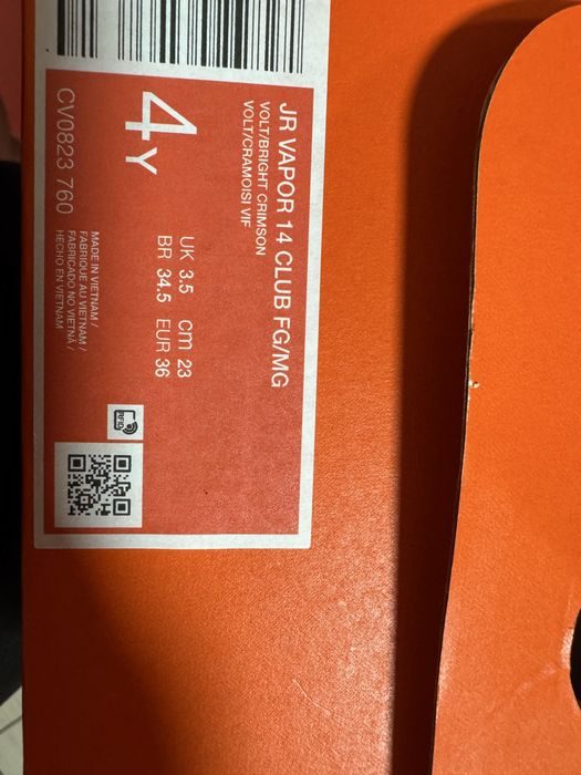 Papuci nike pentru fotbal marimea 36, pret negociabil