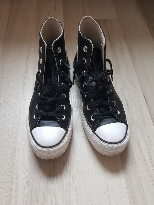 Tenesi înalți Converse nr 39,5