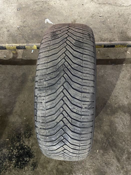 Продам шина один на 17