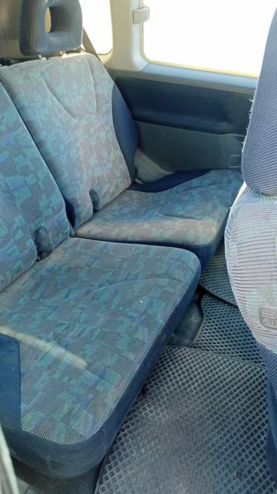 Автомобиль митсубиси