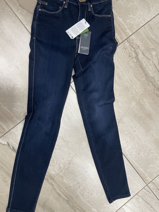 Оригинални дънки guess