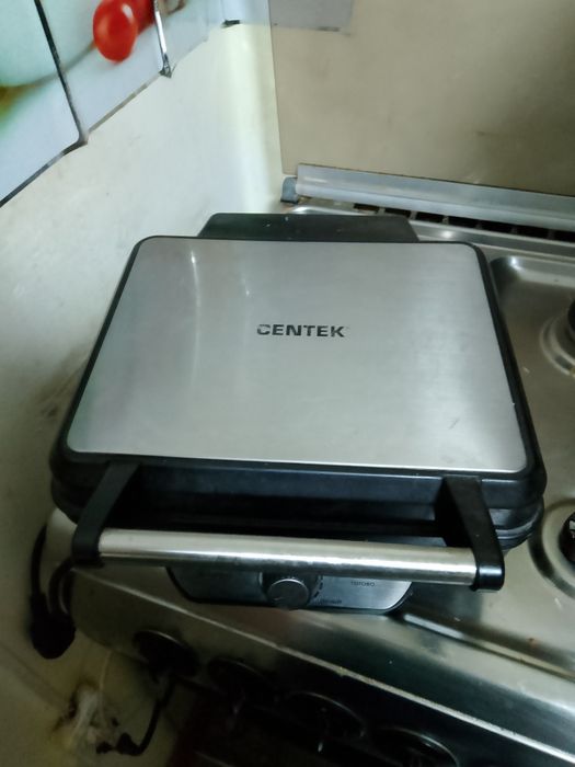 Продам грильницу.