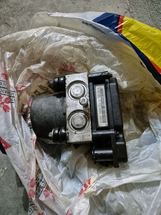 Pompa modul ABS cu Vas lichid frână forester xt 2.5 turbo